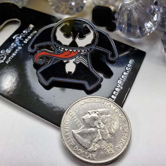 Disney Venom Spiderman Trading Pin Marvel Kawaii Art Lapel Pin Brooch Badge Pin - Picture 2 of 6